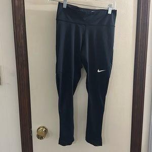 Nike Cropped Dri-Fit Training Leggings